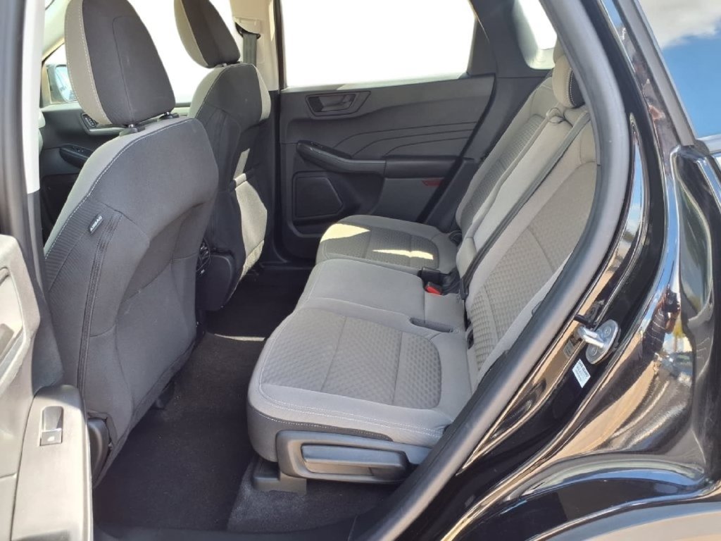 Used 2022 Ford Escape SE w/ SE Sport Appearance Package FWD image 13