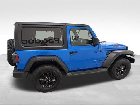 Used 2021 Jeep Wrangler Sport AWD/4WD image 9