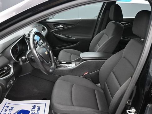 Used 2022 Chevrolet Malibu RS FWD image 12