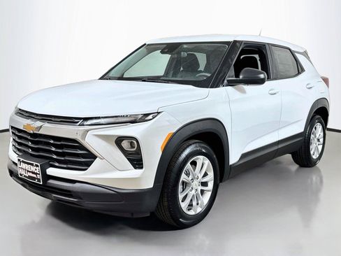 New 2026 Chevrolet TrailBlazer LS w/ LS Convenience Package FWD image 1