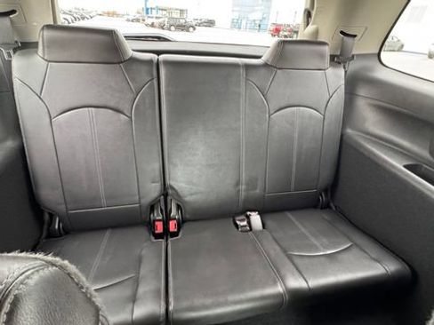 Used 2017 GMC Acadia Limited SLT image 18