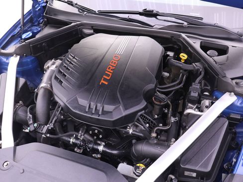 Used 2020 Kia Stinger GT1 image 16