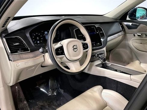 Certified 2022 Volvo XC90 T6 Inscription w/ Climate Package image 14