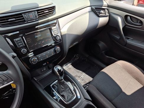 Used 2020 Nissan Rogue Sport S AWD/4WD image 13