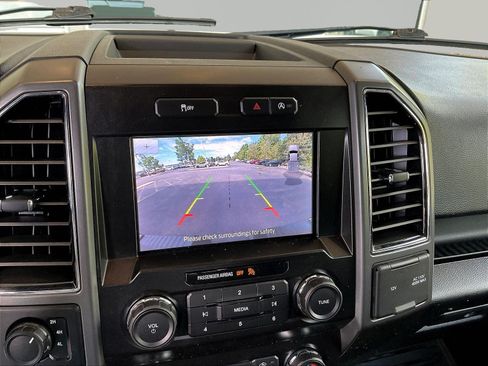 Used 2020 Ford F150 XLT w/ Equipment Group 302A Luxury AWD/4WD image 15