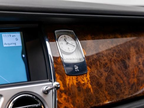 Used 2013 Rolls-Royce Ghost image 33