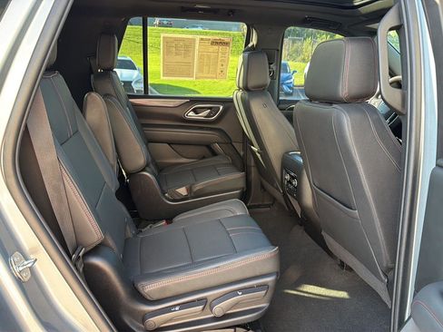 Used 2023 Chevrolet Tahoe RST w/ Luxury Package AWD/4WD image 14