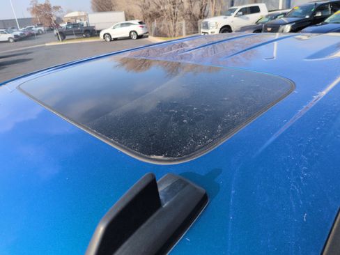 Used 2022 Chevrolet Silverado 1500 LT Trail Boss w/ LT Trail Boss Premium Package image 18