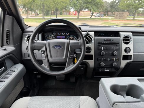 Used 2012 Ford F150 XLT w/ XLT Chrome Pkg image 11