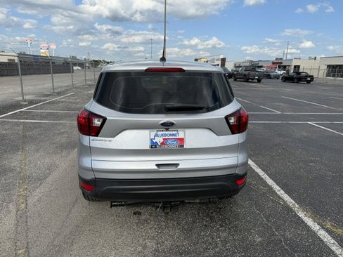 Used 2019 Ford Escape S FWD image 5
