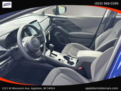 Used 2025 Subaru Crosstrek 2.5i Premium AWD/4WD image 13
