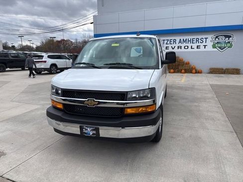 New 2025 Chevrolet Express 2500 w/ Driver Convenience Package image 7