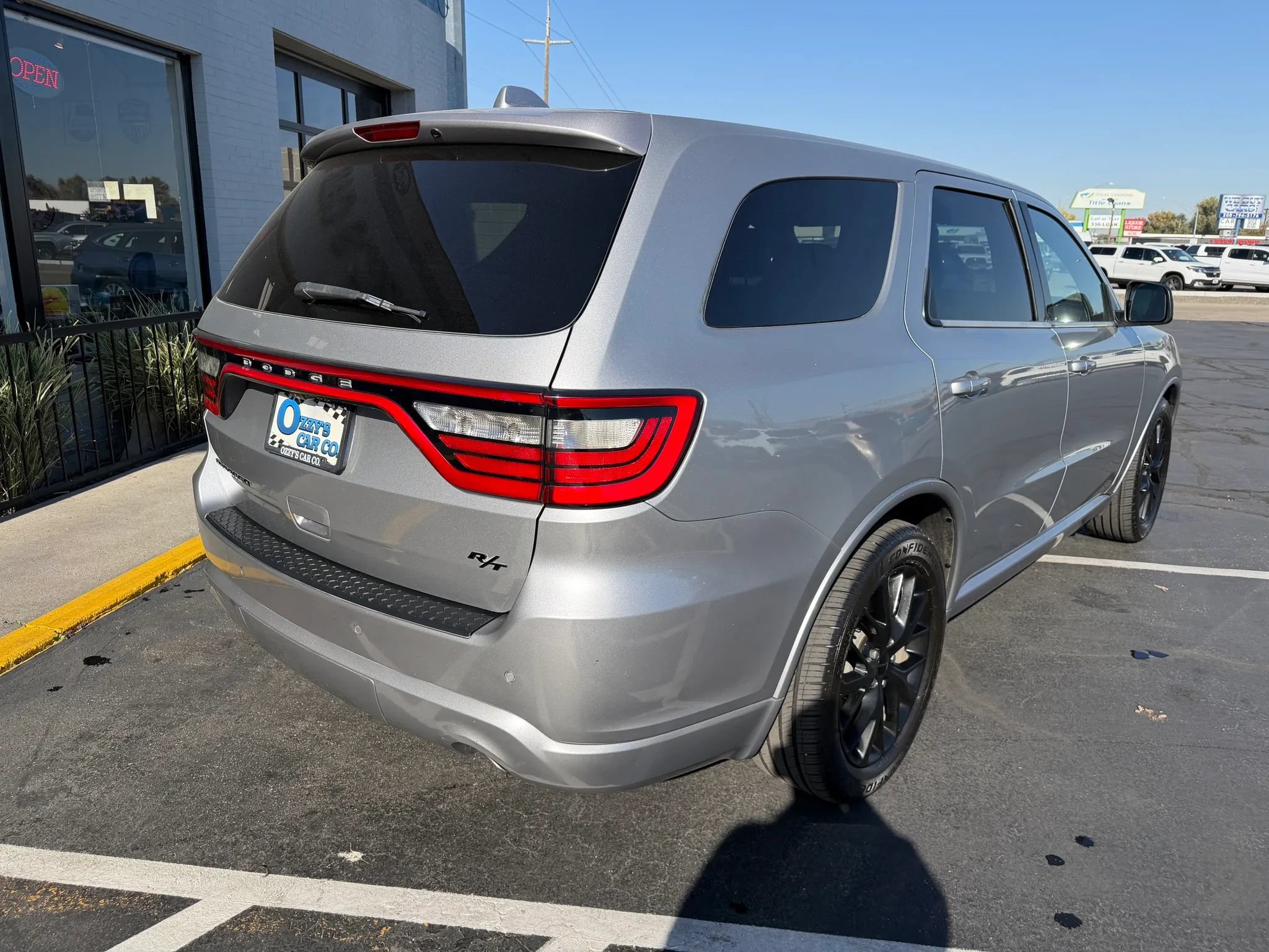 Used 2015 Dodge Durango R/T w/ Blacktop Package RWD image 8