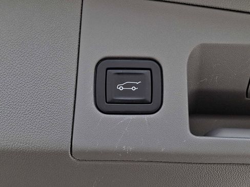 Certified 2023 Cadillac XT5 Premium Luxury image 25