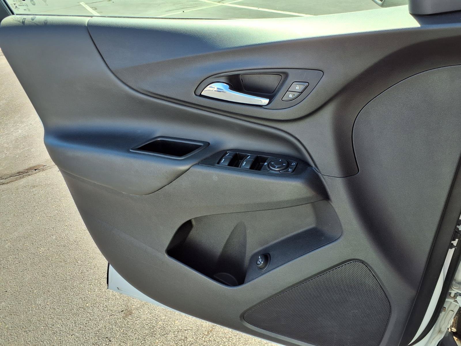 Used 2021 Chevrolet Equinox LT FWD image 20