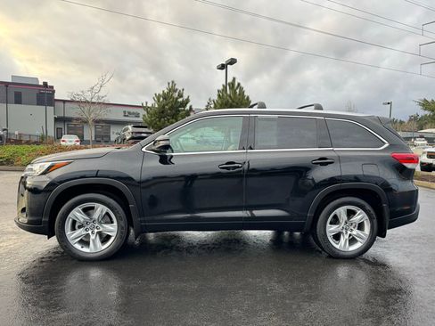 Used 2018 Toyota Highlander Limited image 5