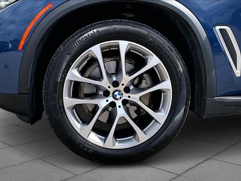 Used 2021 BMW X5 sDrive40i w/ Premium Package image 10