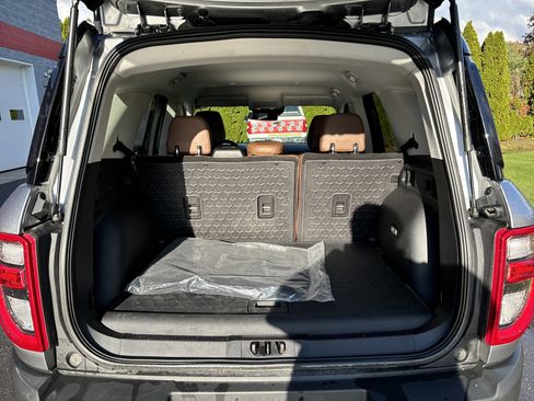 Used 2021 Ford Bronco Sport Outer Banks image 5