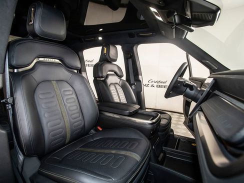 Used 2023 Rivian R1T Adventure image 13