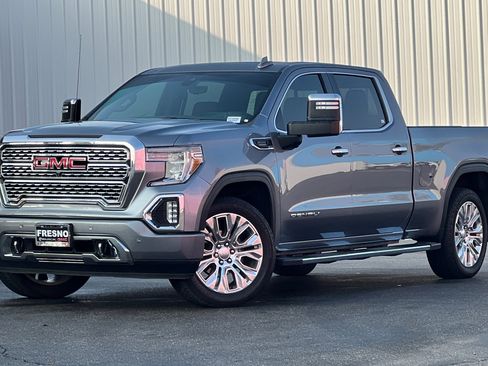Used 2020 GMC Sierra 1500 Denali w/ Denali Premium Package image 8