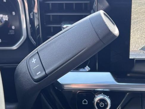 New 2026 GMC Sierra 1500 Elevation image 24