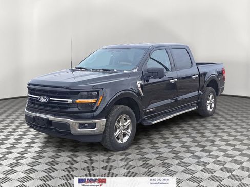Used 2024 Ford F150 XLT w/ Mobile Office Package image 2