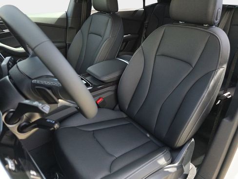 New 2026 Audi Q8 Premium Plus image 15