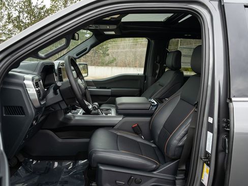 New 2026 Ford F150 Lariat w/ Equipment Group 501A Mid AWD/4WD image 14