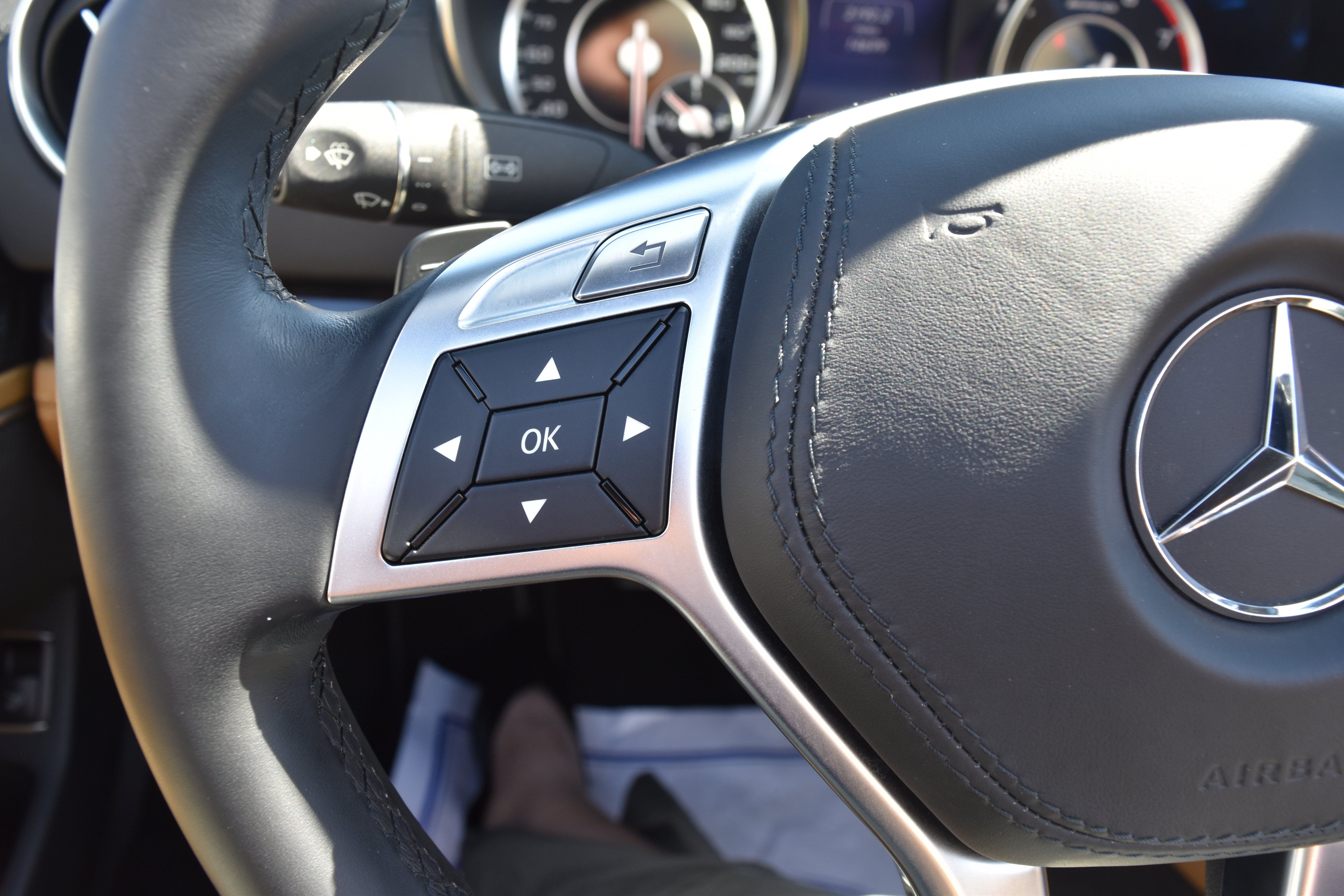 Used 2014 Mercedes-Benz SL 63 AMG image 18