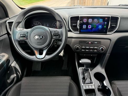 Used 2017 Kia Sportage LX w/ LX Popular Package AWD/4WD image 4