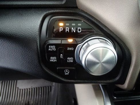 Used 2022 RAM 1500 Laramie image 12