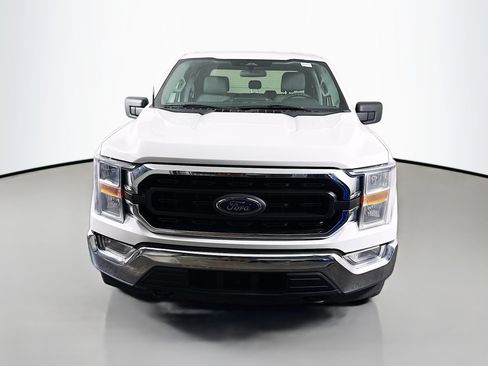 Used 2022 Ford F150 XLT image 2