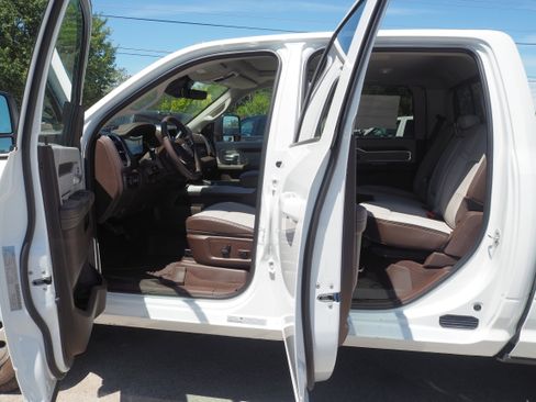 New 2025 RAM 3500 Laramie image 10