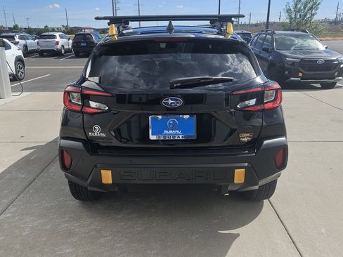 Used 2024 Subaru Crosstrek 2.5i Wilderness w/ Crosstrek Mirror Package AWD/4WD image 6