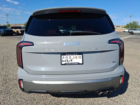 Used 2023 Kia Telluride EX X-Line AWD/4WD image 12