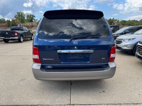 Used 2005 Kia Sedona EX image 7