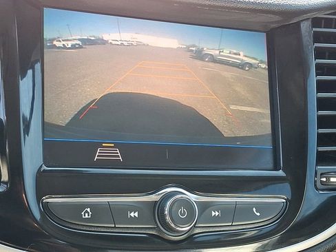 Used 2020 Chevrolet Trax LS FWD image 25