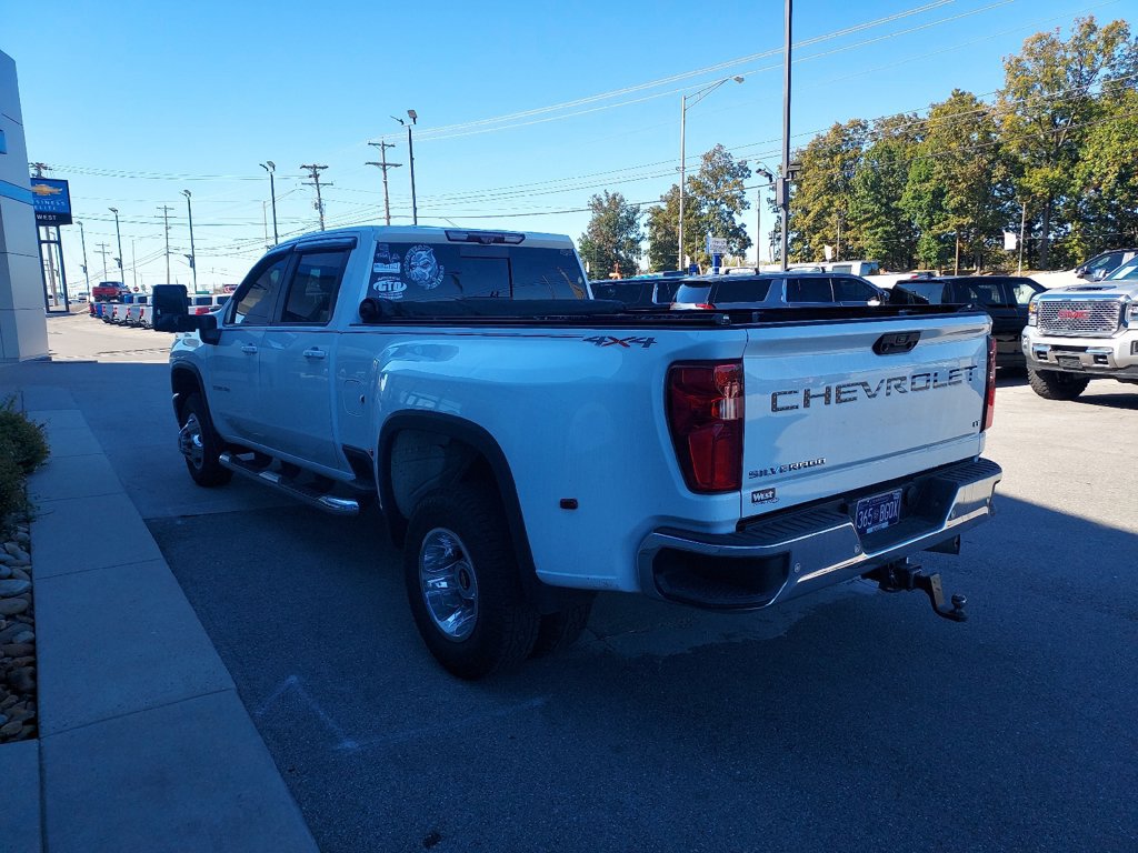 Used 2020 Chevrolet Silverado 3500 LT w/ All Star Edition AWD/4WD image 8