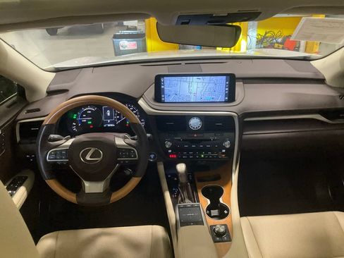 Used 2020 Lexus RX 450h AWD w/ Premium Package image 13