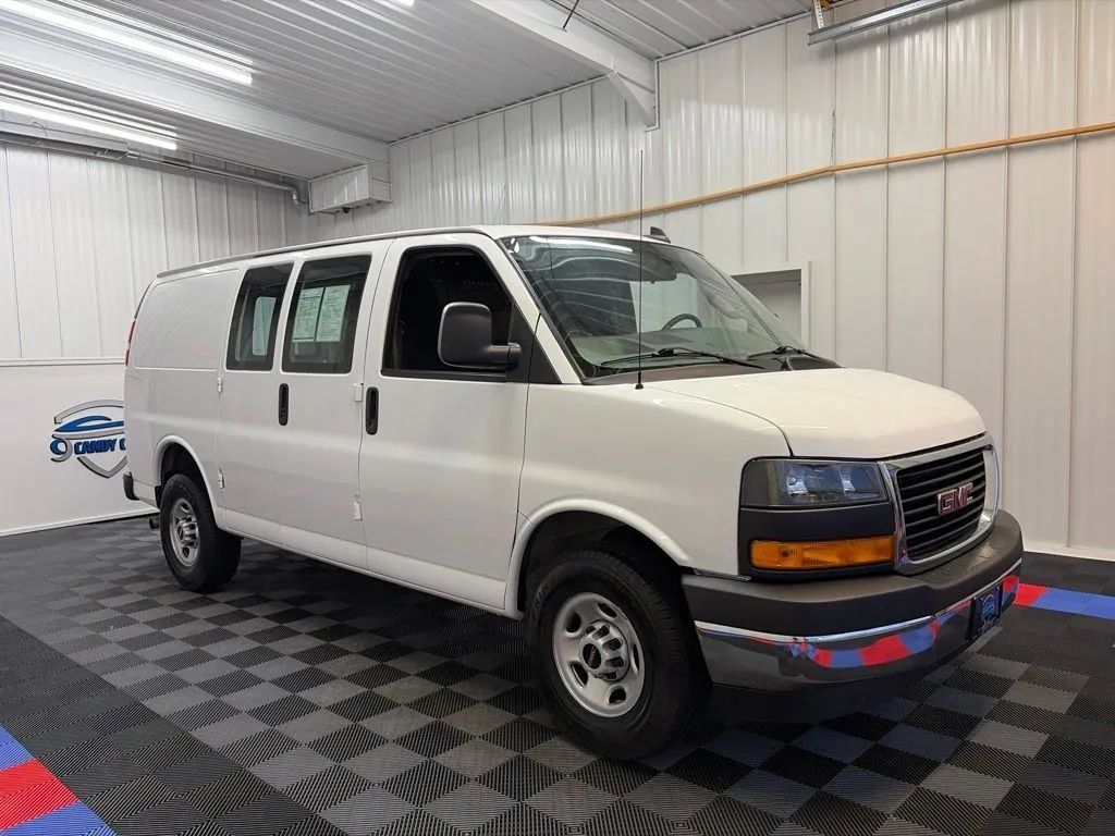 Used 2023 GMC Savana 2500 w/ Driver Convenience Package RWD image 3