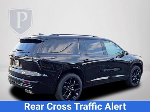 New 2026 Chevrolet Traverse RS w/ LPO, Floor Liner Package FWD image 6