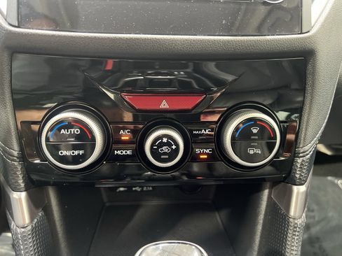 Used 2023 Subaru Forester Limited AWD/4WD image 16