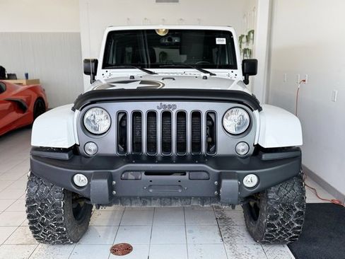 Used 2018 Jeep Wrangler Unlimited Sport image 28