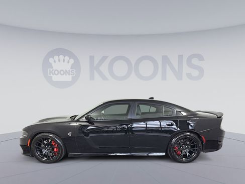 Used 2016 Dodge Charger SRT Hellcat w/ Harman/Kardon Audio Group image 2