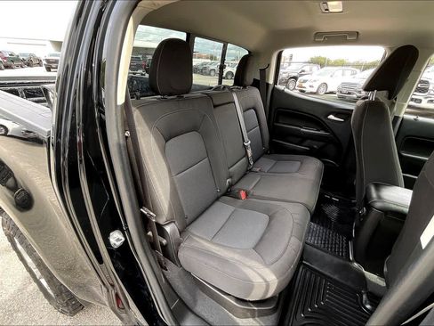 Used 2022 Chevrolet Colorado LT w/ LT Convenience Package image 14