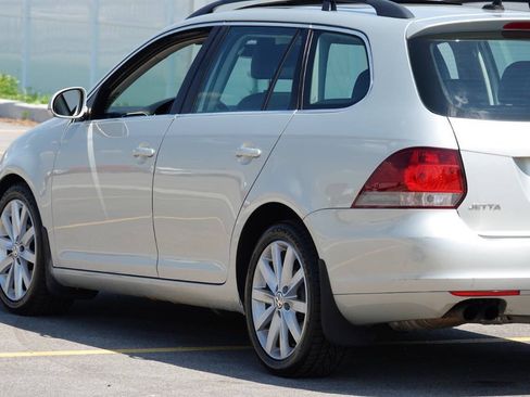 Used 2012 Volkswagen Jetta TDI FWD image 18
