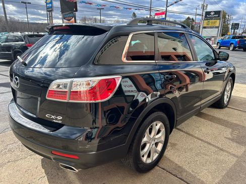 Used 2011 MAZDA CX-9 Touring image 5