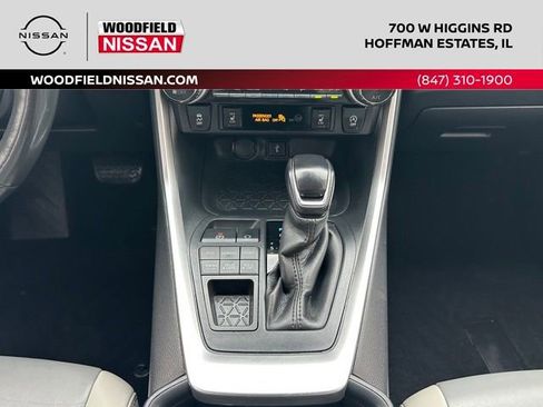 Used 2021 Toyota RAV4 XLE Premium AWD/4WD image 35