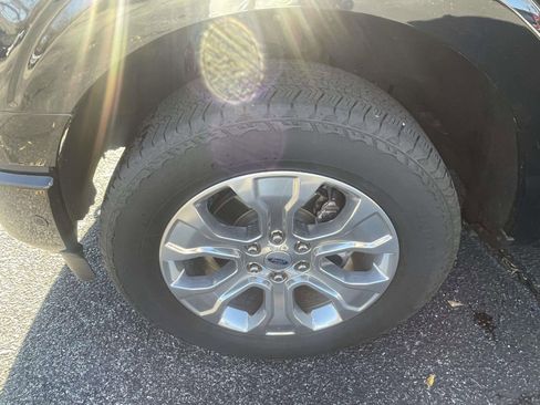 Certified 2022 Ford F150 Platinum w/ Equipment Group 701A High image 9