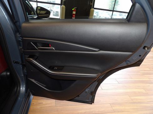 Certified 2023 MAZDA CX-30 AWD 2.5 S w/ Preferred Package image 17